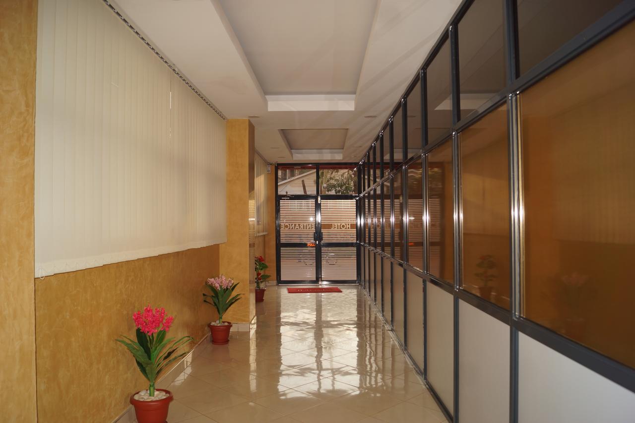 Hotel Ok קמפאלה מראה חיצוני תמונה