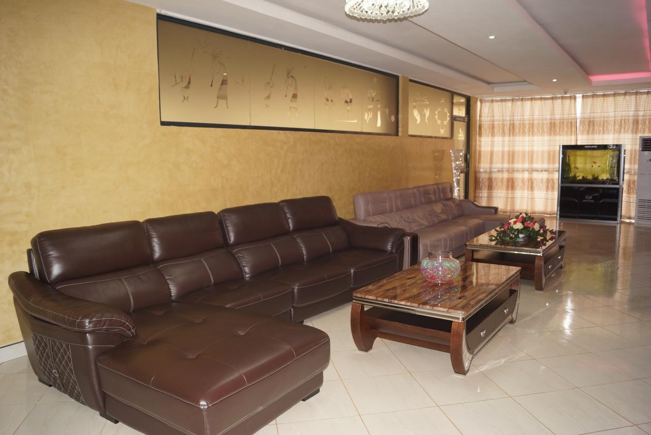 Hotel Ok קמפאלה מראה חיצוני תמונה